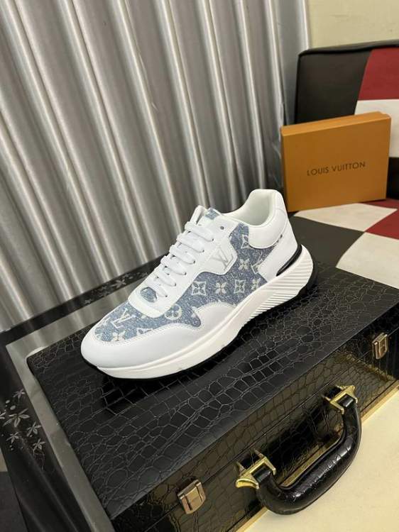 Picture of Louis Vuitton Shoes _SKULVsz38-44hnh073517425